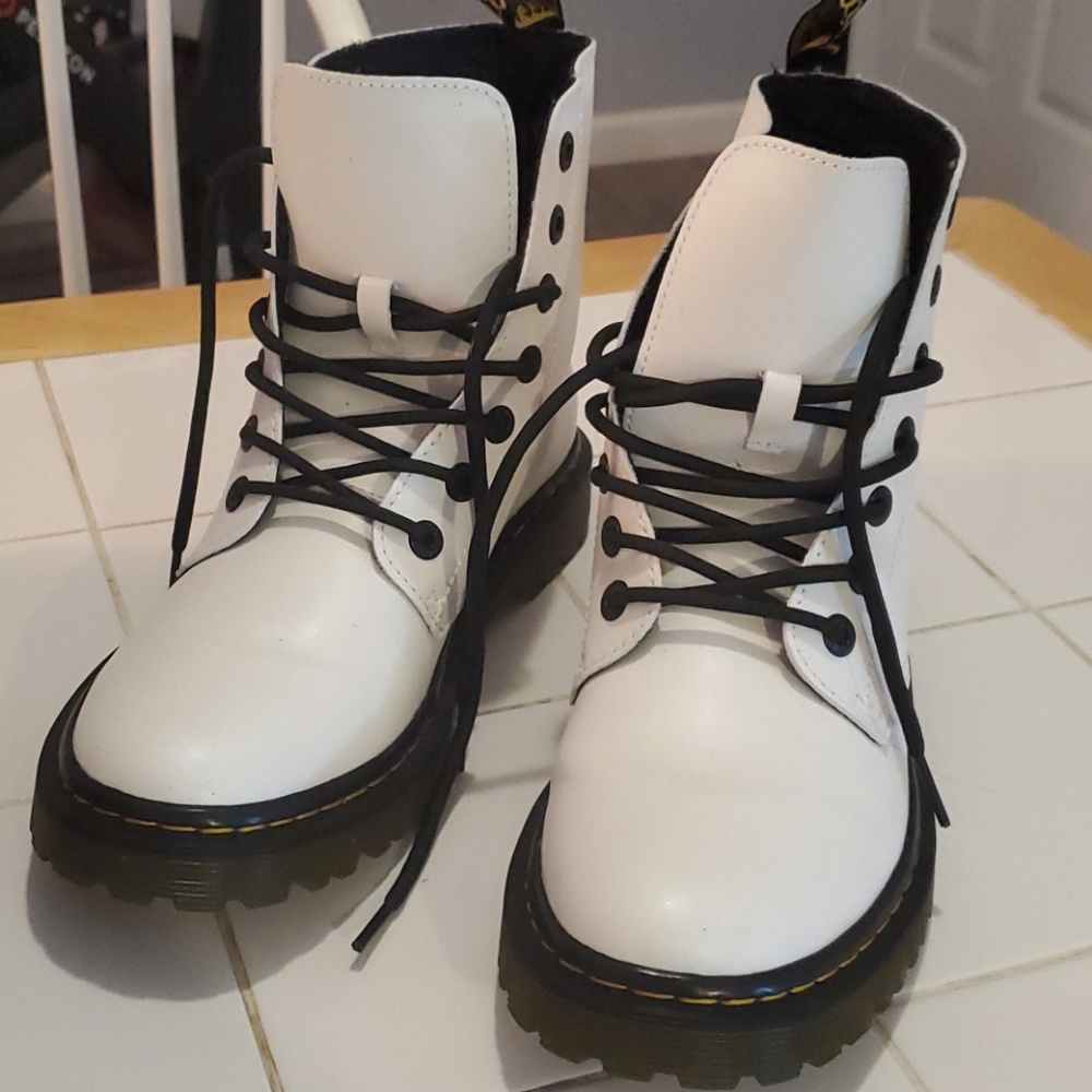 Dr.Martens